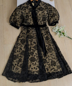 Black lace dress _ Women genuine flower suede lacehigh waist short puff half sleeve v-neck vintage dress