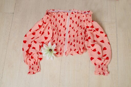 Sexy red heart print off shoulder puff long sleeve exposed navel slash neck blouse pink