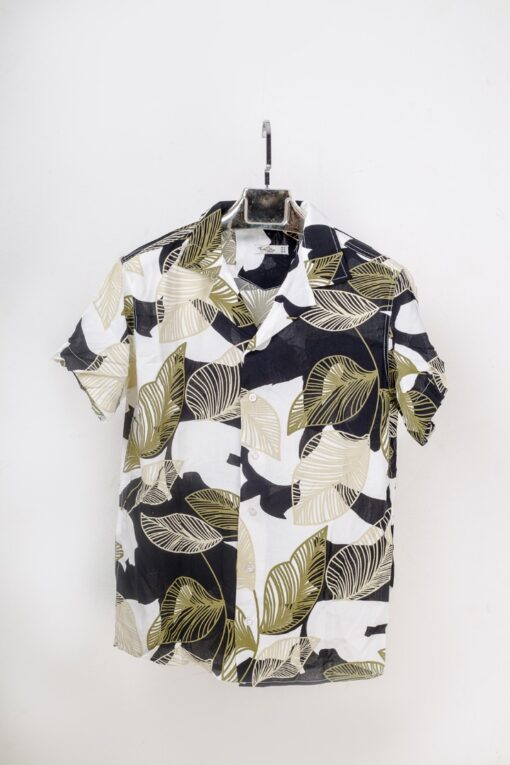 casual short sleeve black and yellow leaves pattern printed men shirt