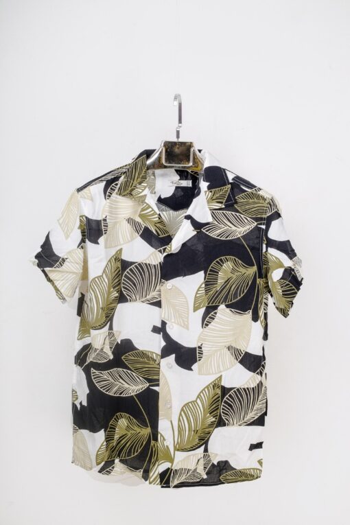 casual short sleeve black and yellow leaves pattern printed men shirt